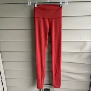 Lululemon Legging Womens 2 Wunder Under Hi-Rise Tight Full-On Luxtreme 28 Yoga